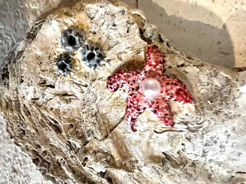 Nautical Santa with berries on an oyster shell, photo 7