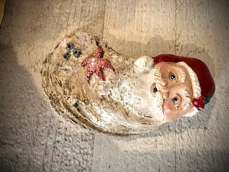 Nautical Santa with berries on an oyster shell, photo 4